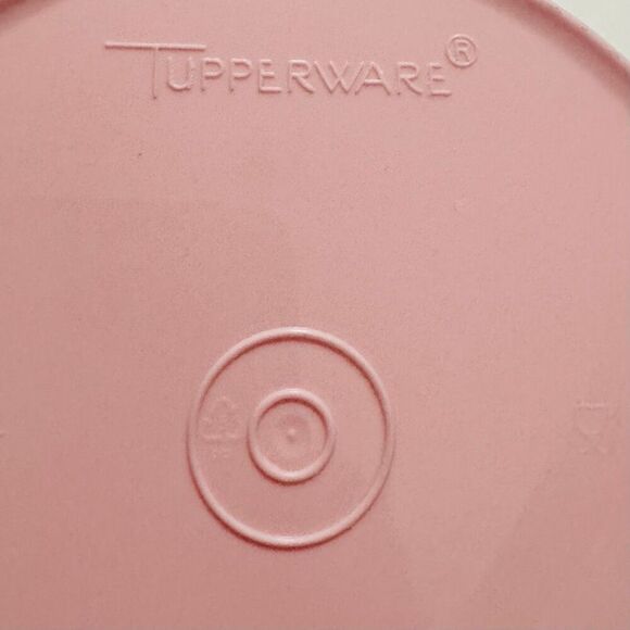 Tupperware Servalier Canister 2.7L / 11.5 Cup Pink White Seal New 807-16 - Picture 9 of 11
